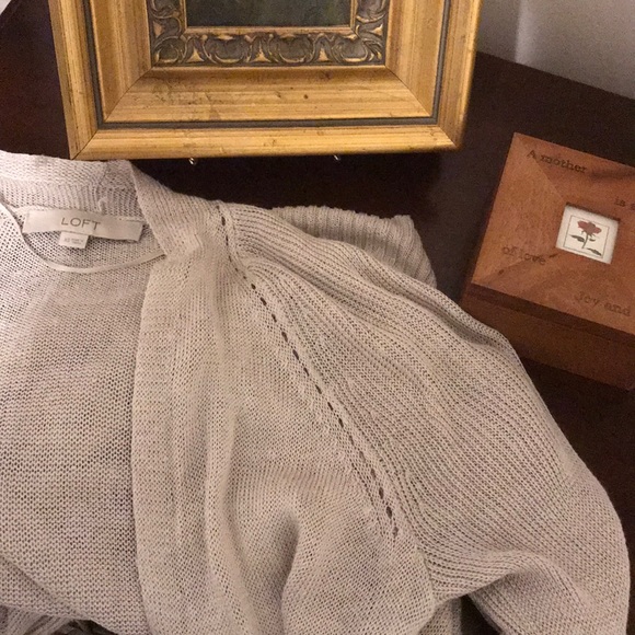 LOFT Sweaters - ‼️LAST DAY‼️ VGUC~Ann Taylor Loft Sweater